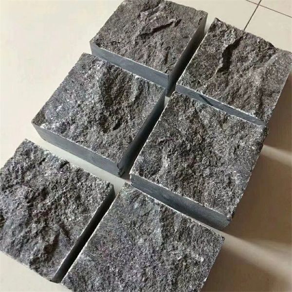 doctype  html>  html >   head>    meta charset="utf-8